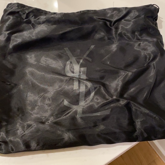 YSL Barbie pink leather crossbody bag - Picture 8 of 8